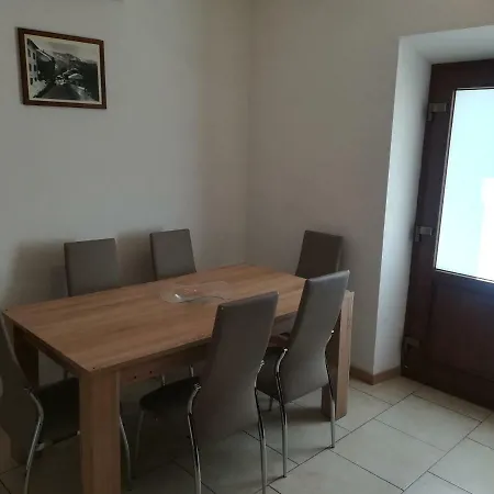 Apartment Lo Slittone